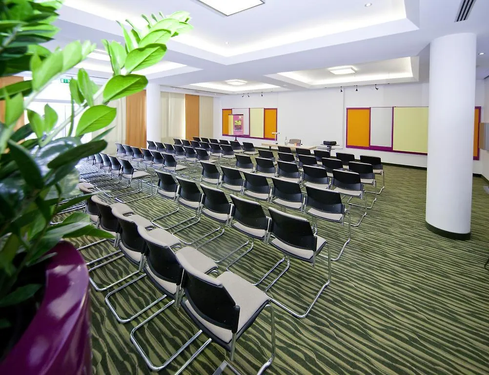 Hotel Ibis Styles Stuttgart 3*,  Niemcy